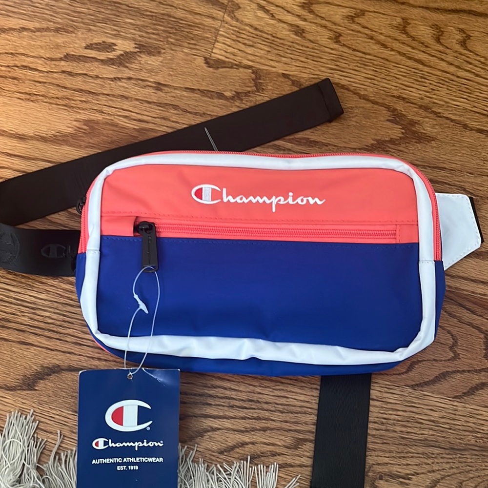 Champion belt bag